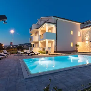 Bed & Breakfast Maris, Punat