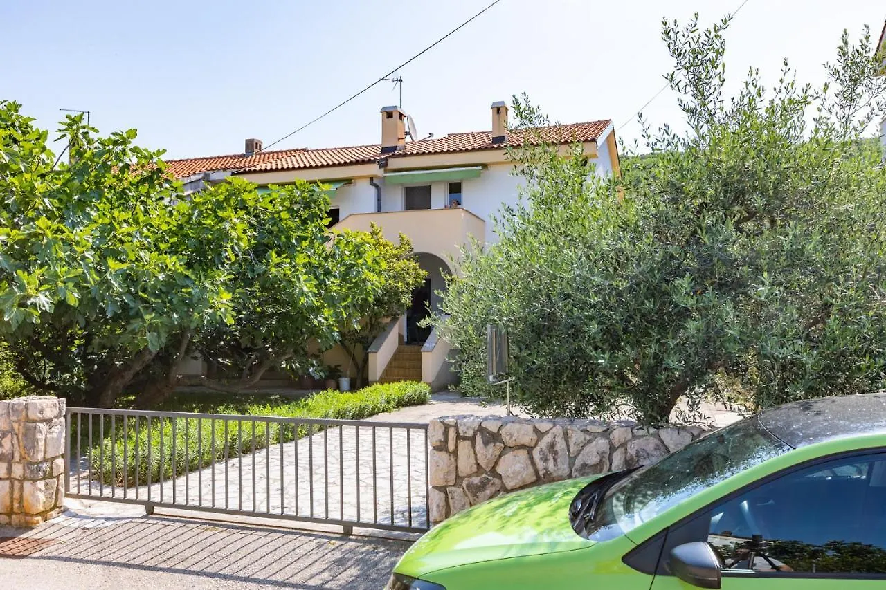 Apartments Vesna Punat
