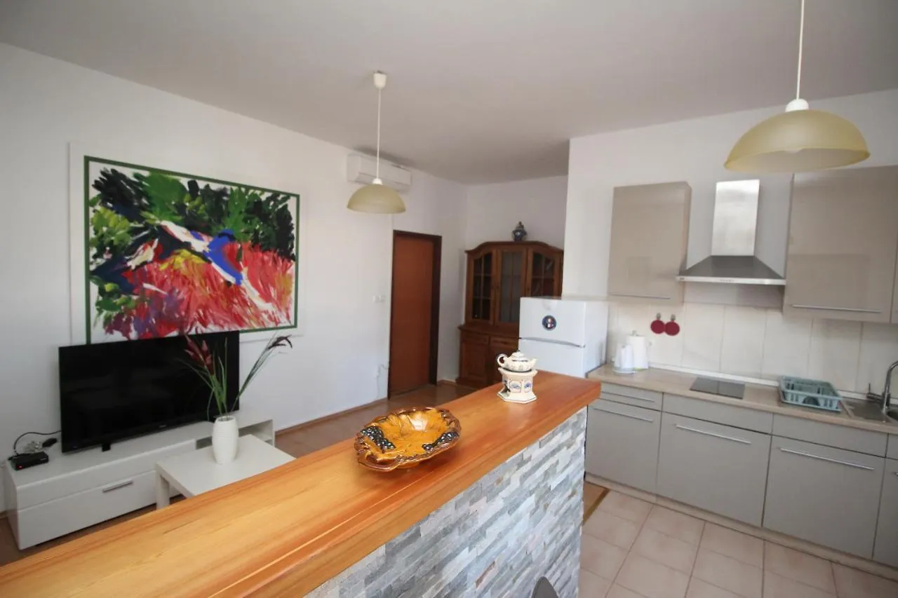 Apartments Vesna Punat