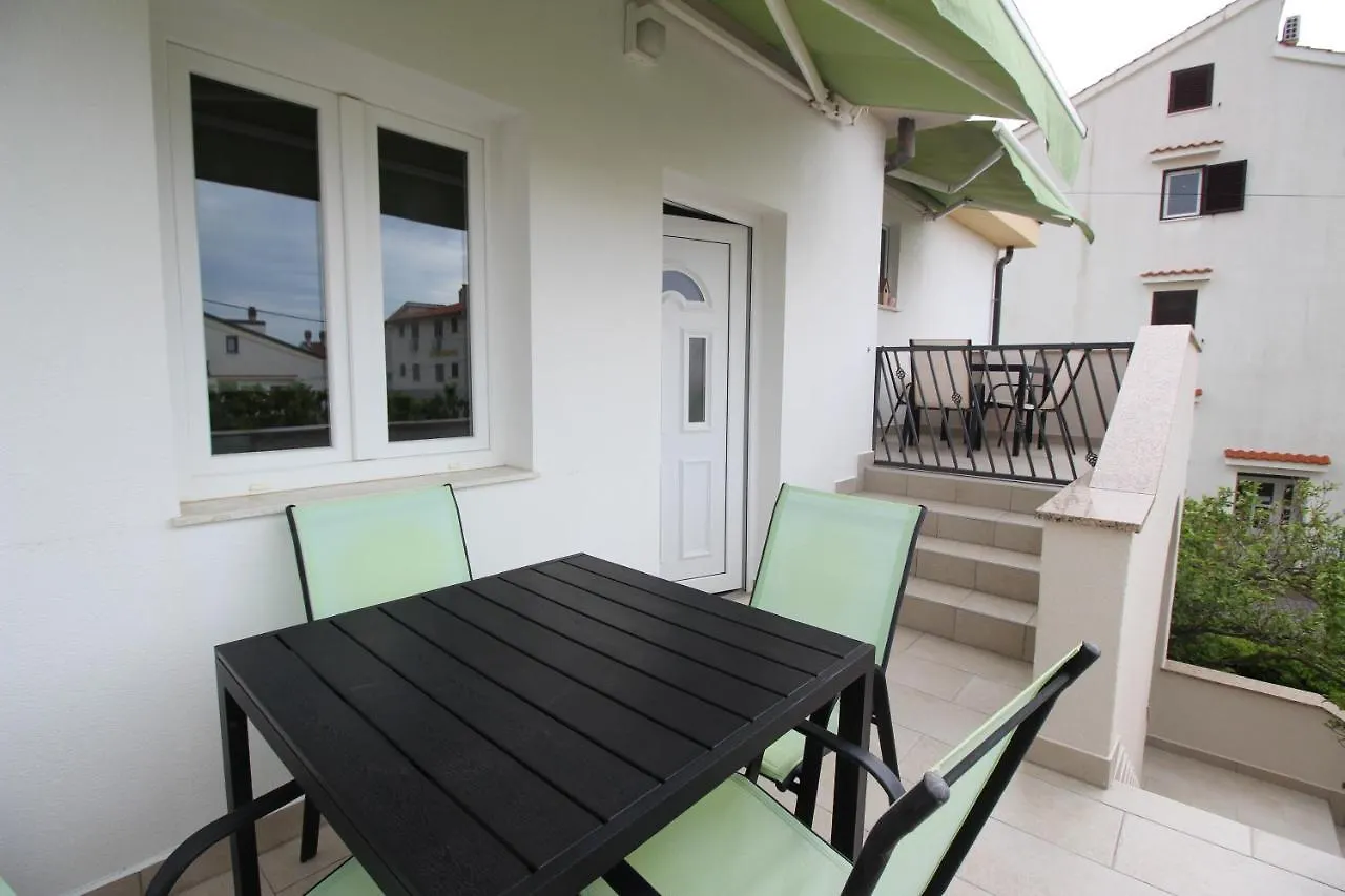 Apartments Vesna Punat
